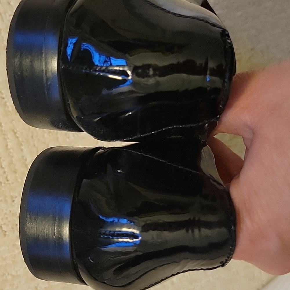 Louise et Cie Black Patent Leather Loafers Size 9 M - Picture 2 of 7